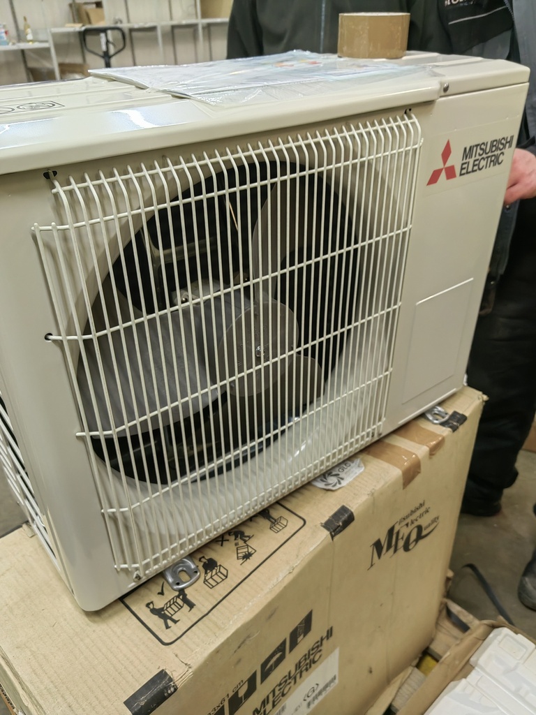 Mitsubishi MUZ-DM35VA-E1 (SN:L20E6E2S7048048T)