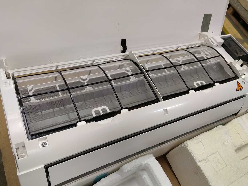 Daikin FTXF25C5V1B (SN:T059422)